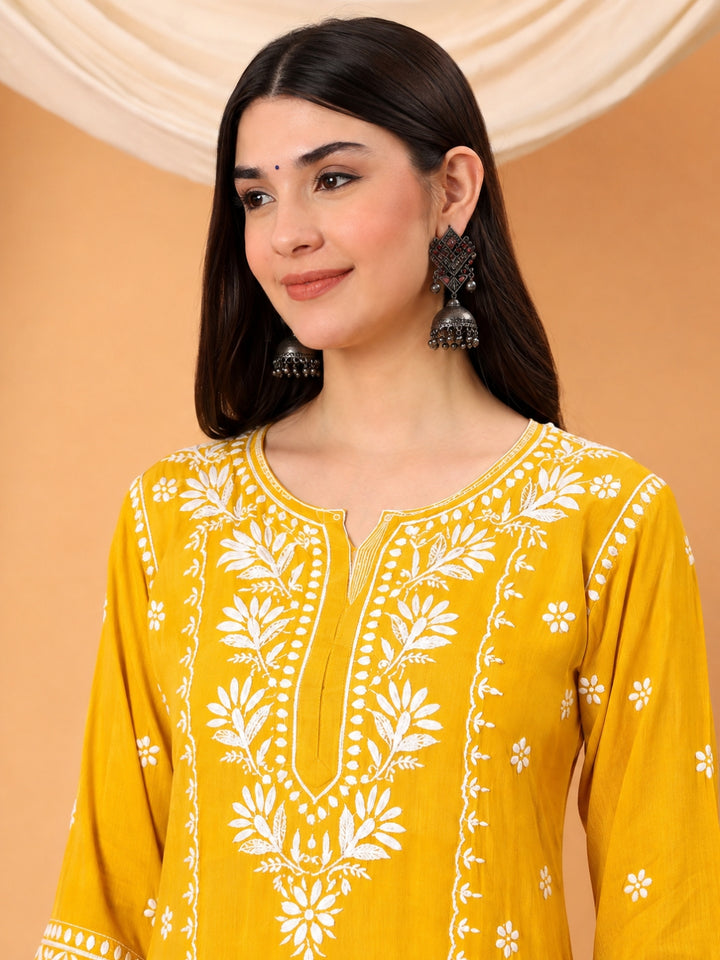 Gauri Modal Chikankari Premium Straight Kurta