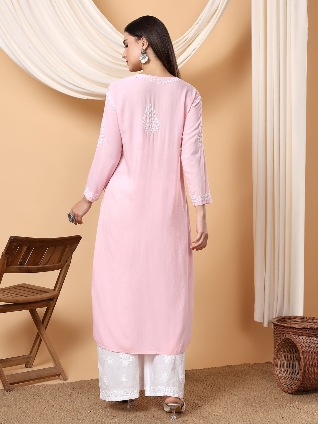 Neha Chikankari Rayon Straight Kurta