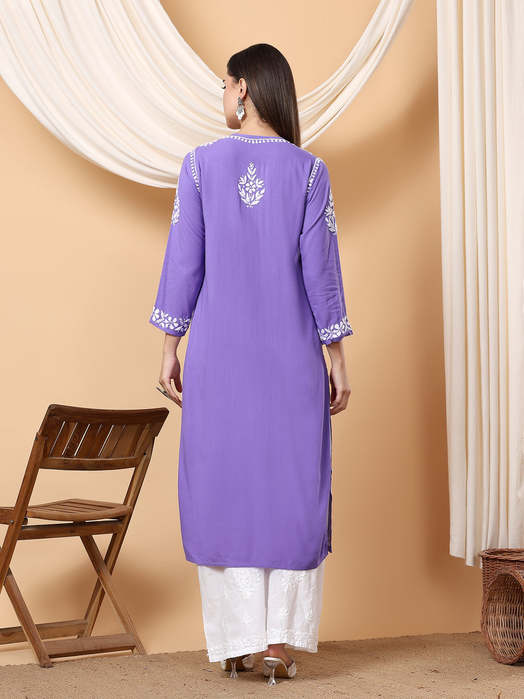 Jahnvi Chikankari Rayon Straight Kurta