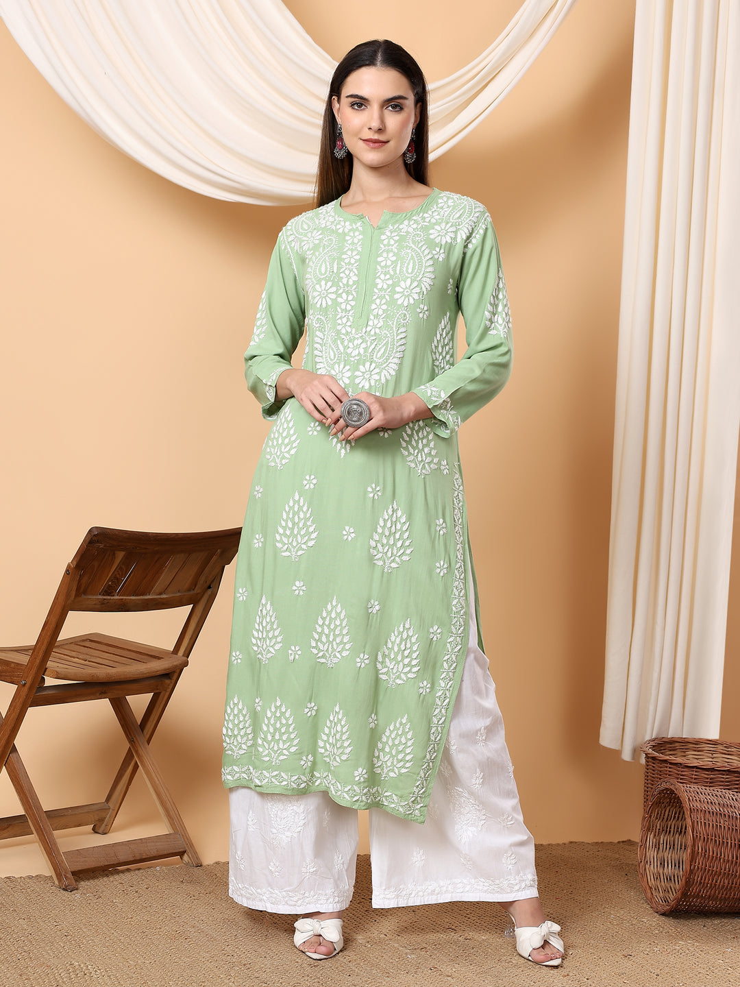 Neha Chikankari Rayon Straight Kurta