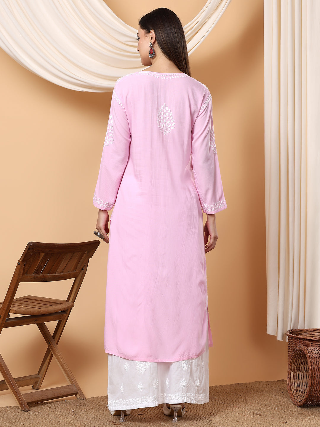 Neha Chikankari Rayon Straight Kurta