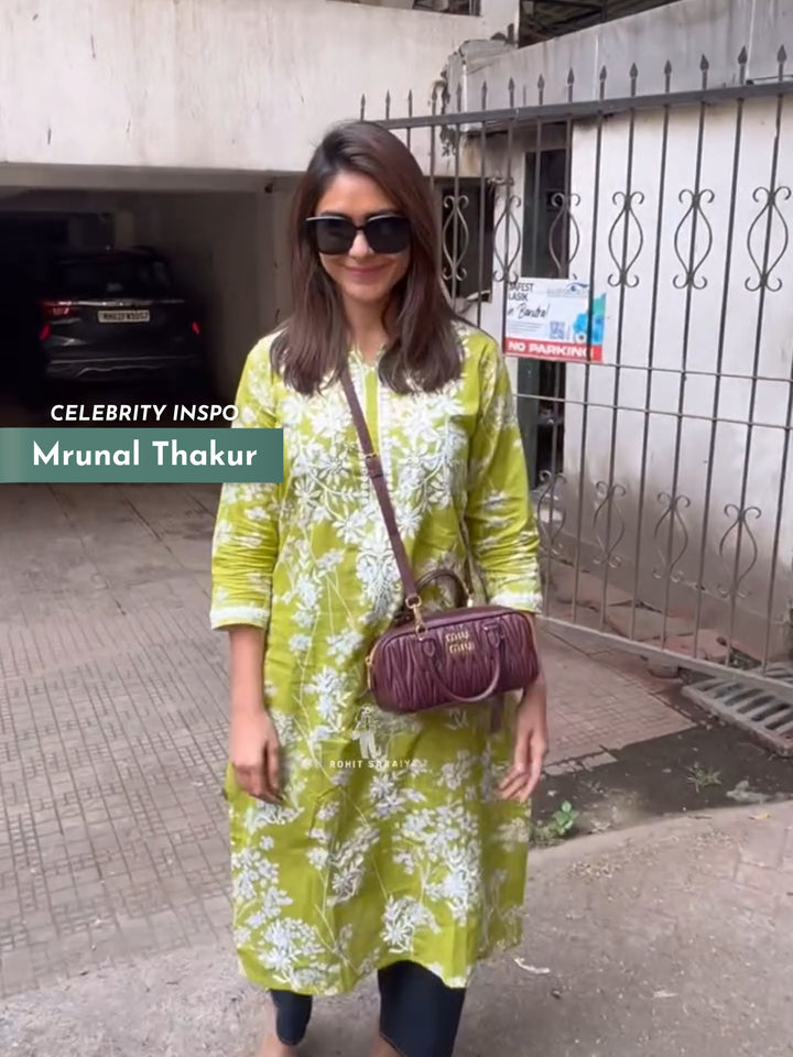 Zainab Chikankari Mulmul Straight Kurta