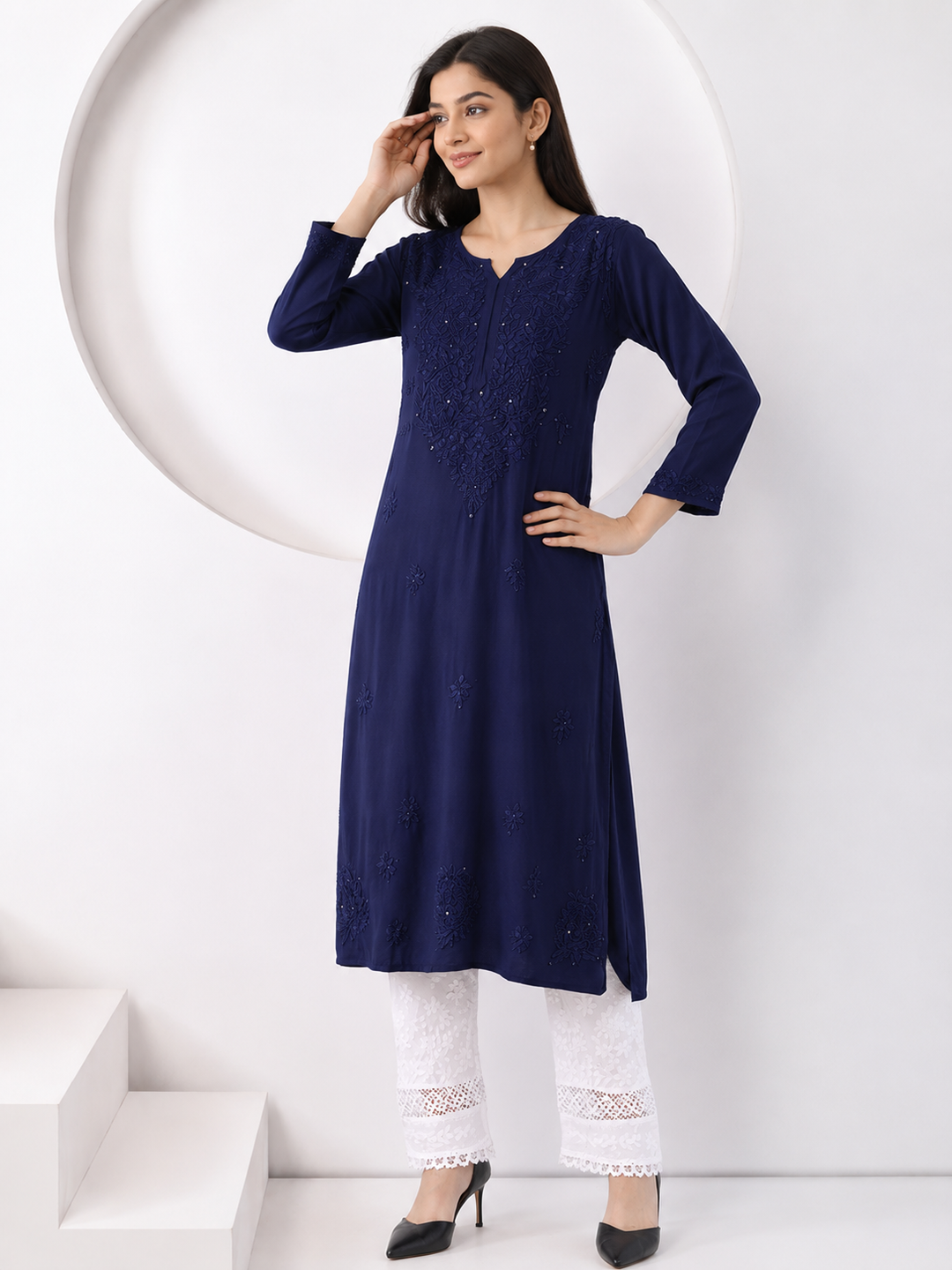 Falaq Chikankari Rayon Mukaish Straight Kurta