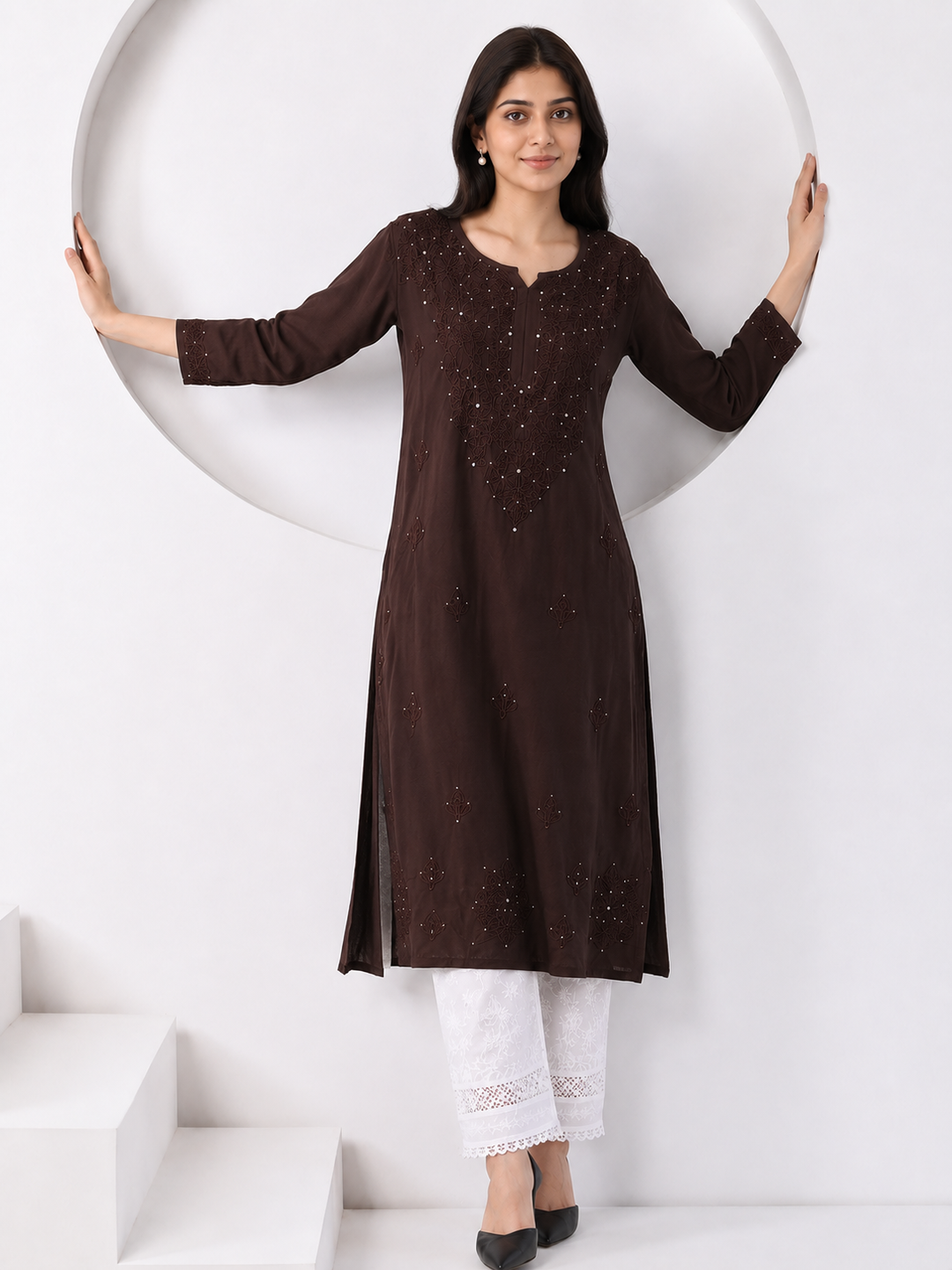 Falaq Chikankari Rayon Mukaish Straight Kurta