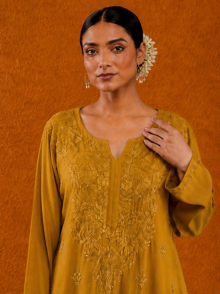Avika Rayon Chikankari Mukaish Co-ord Set
