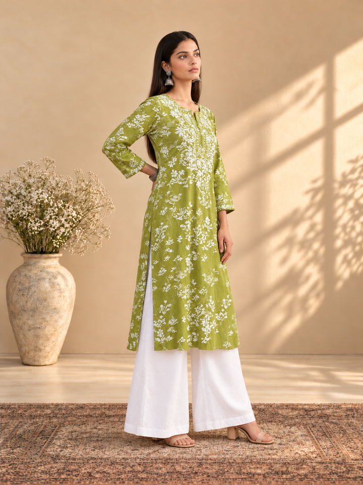 Zainab Chikankari Mulmul Straight Kurta