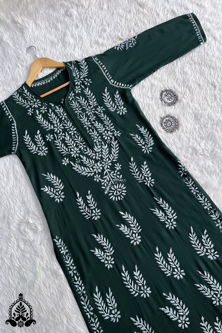 Vani Chikankari Rayon Straight Kurta