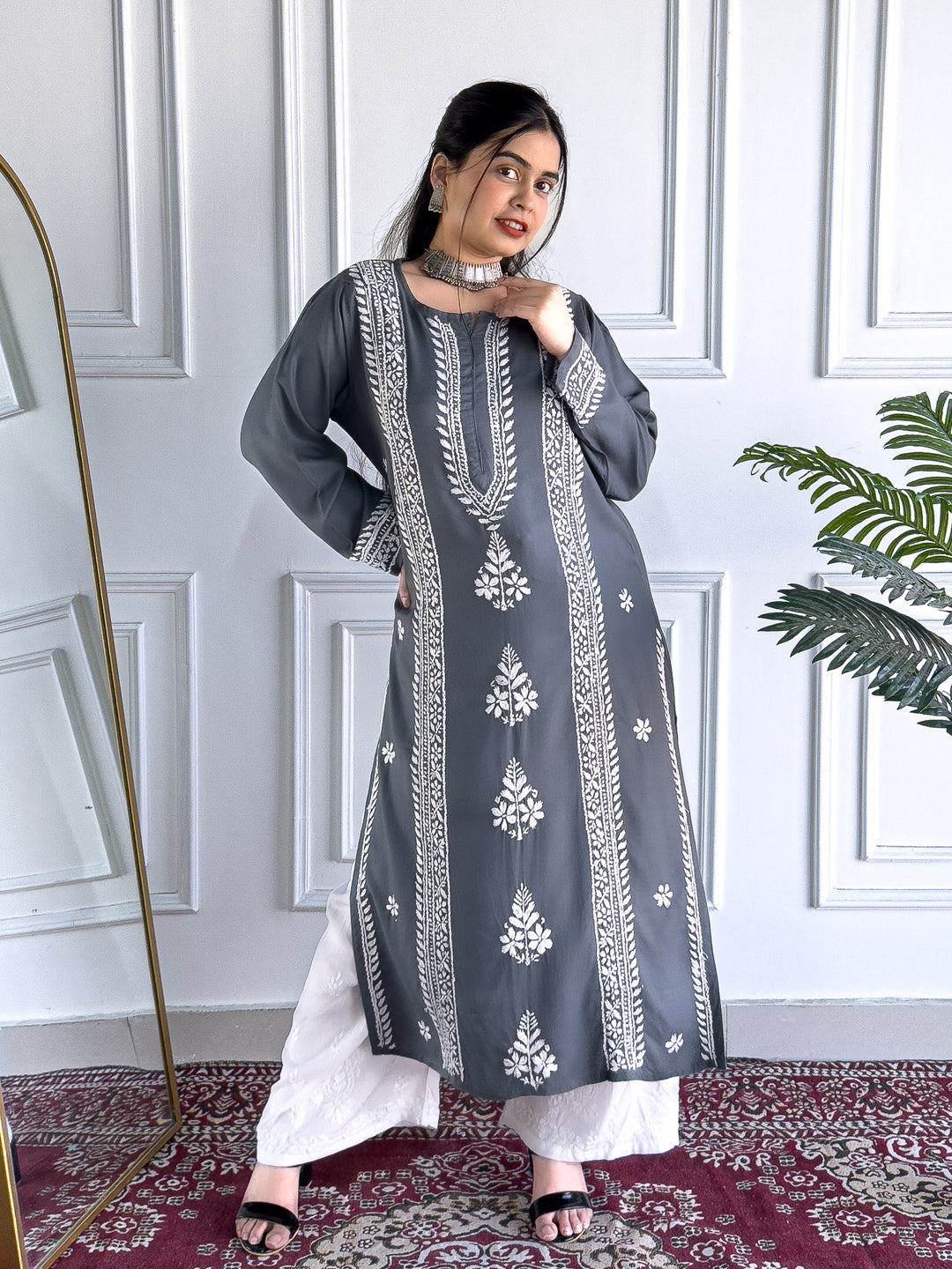 Tarini Rayon Chikankari Straight Kurta