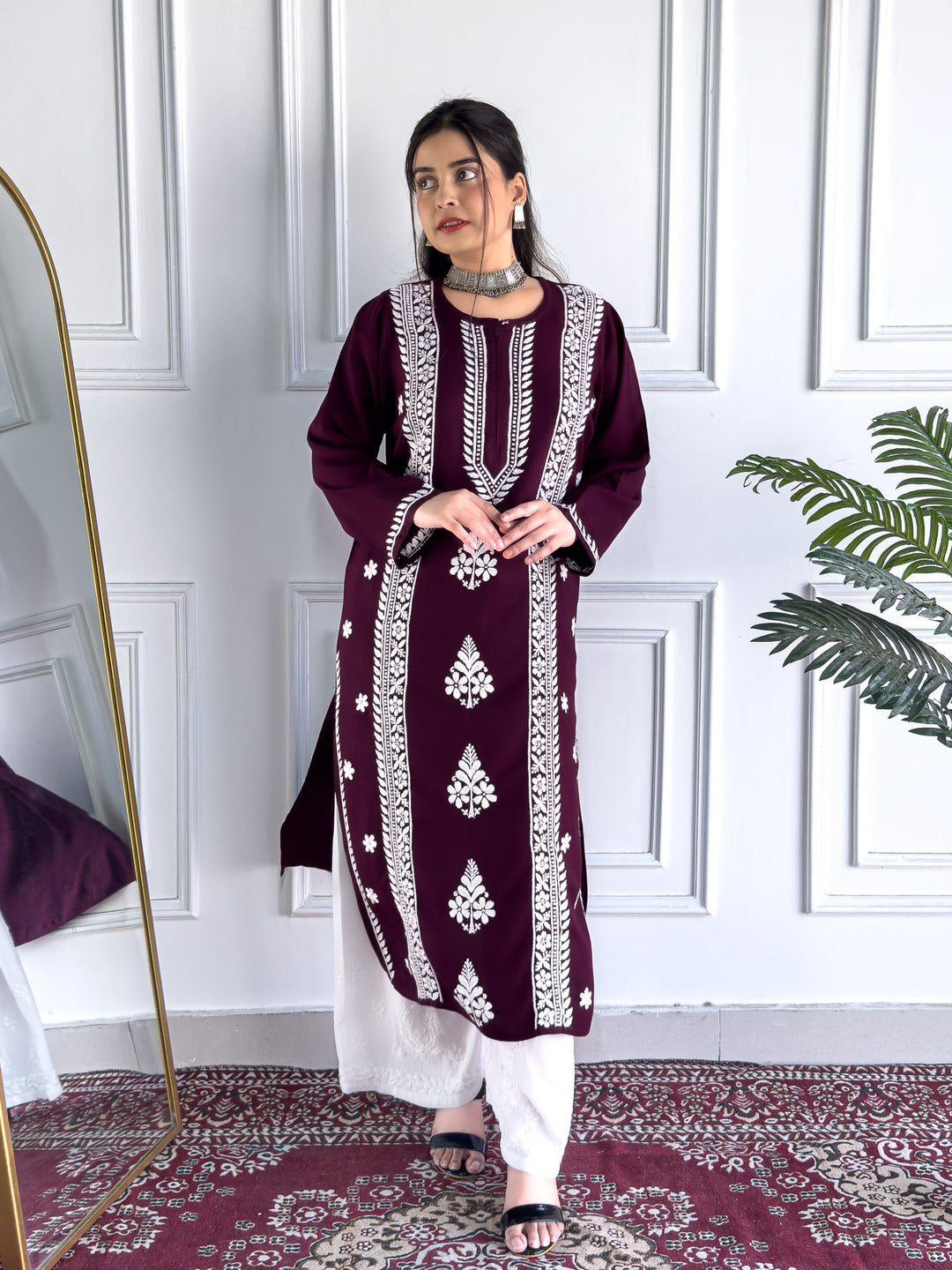 Tarini Rayon Chikankari Straight Kurta