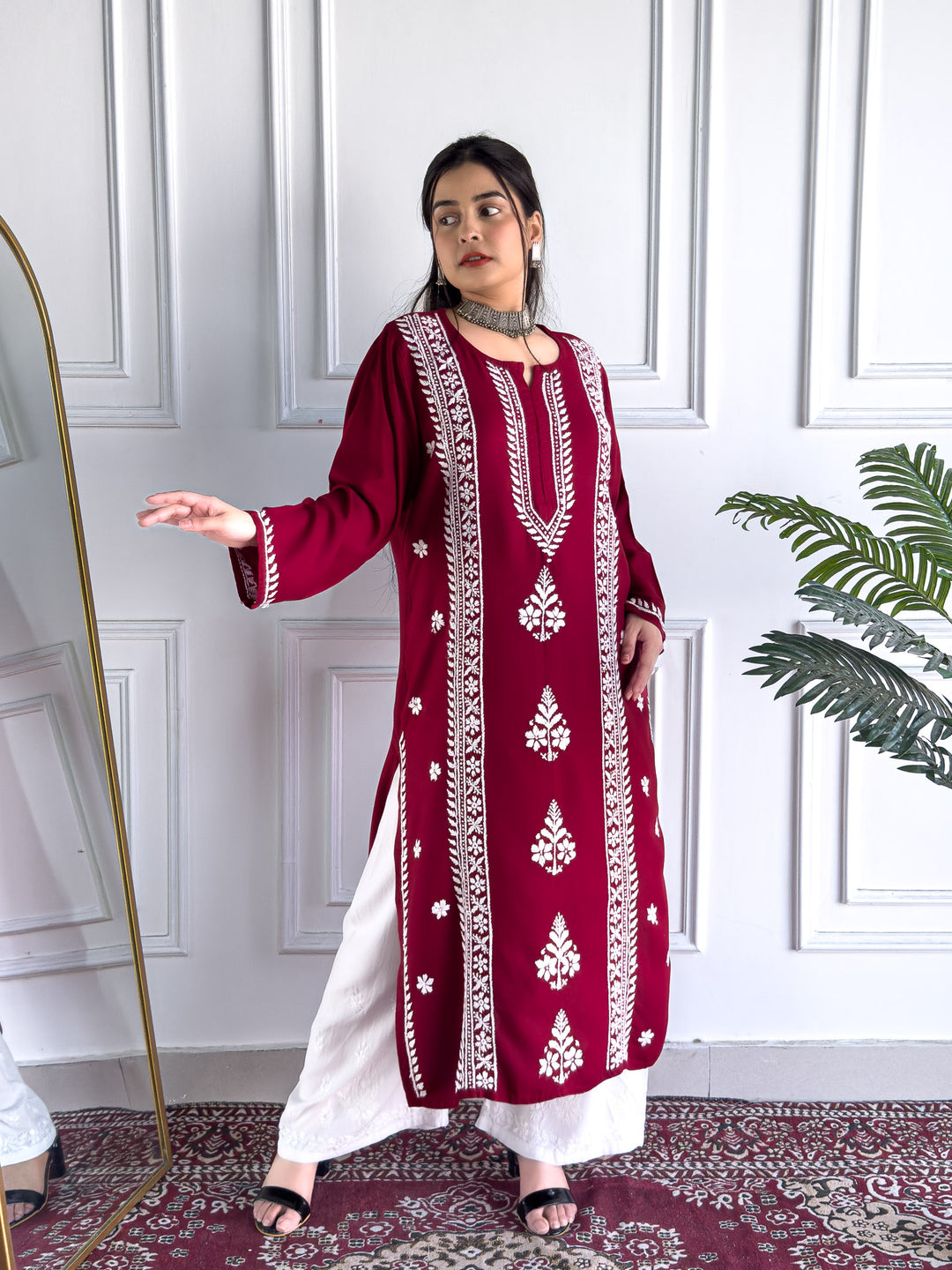 Tarini Rayon Chikankari Straight Kurta