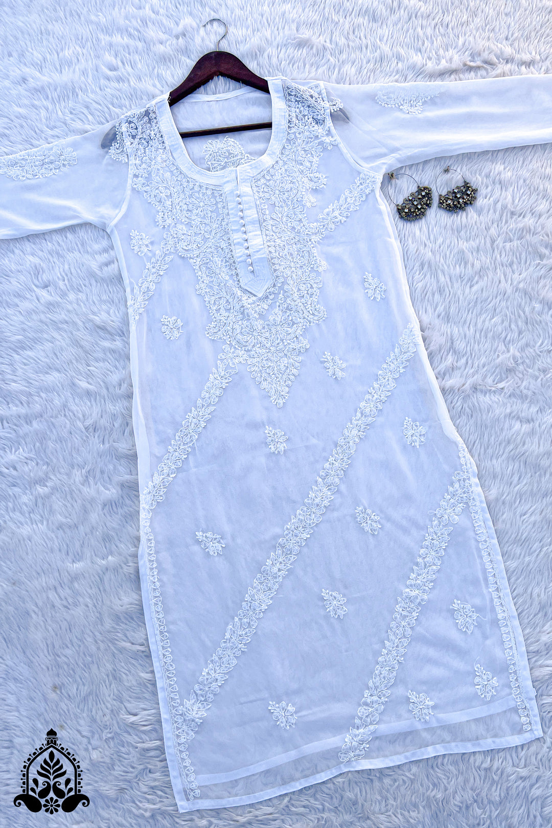 Ahana Chikankari White Straight Kurta