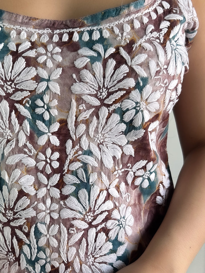 Chitra Mulmul Chikankari Strappy Straight Kurta