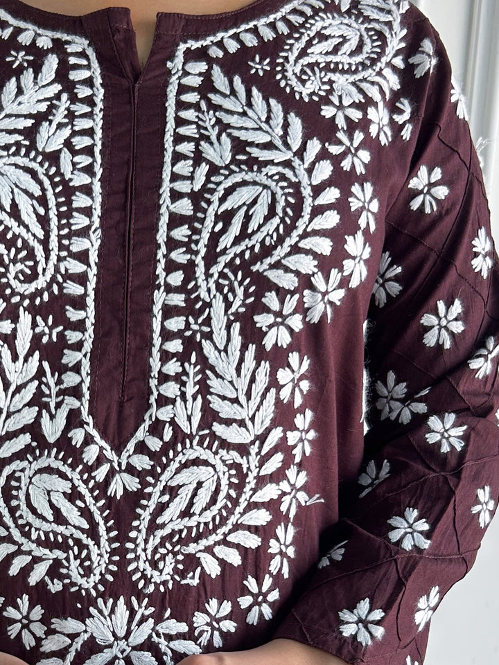 Lata Cotton Chikankari Basic Straight Kurta