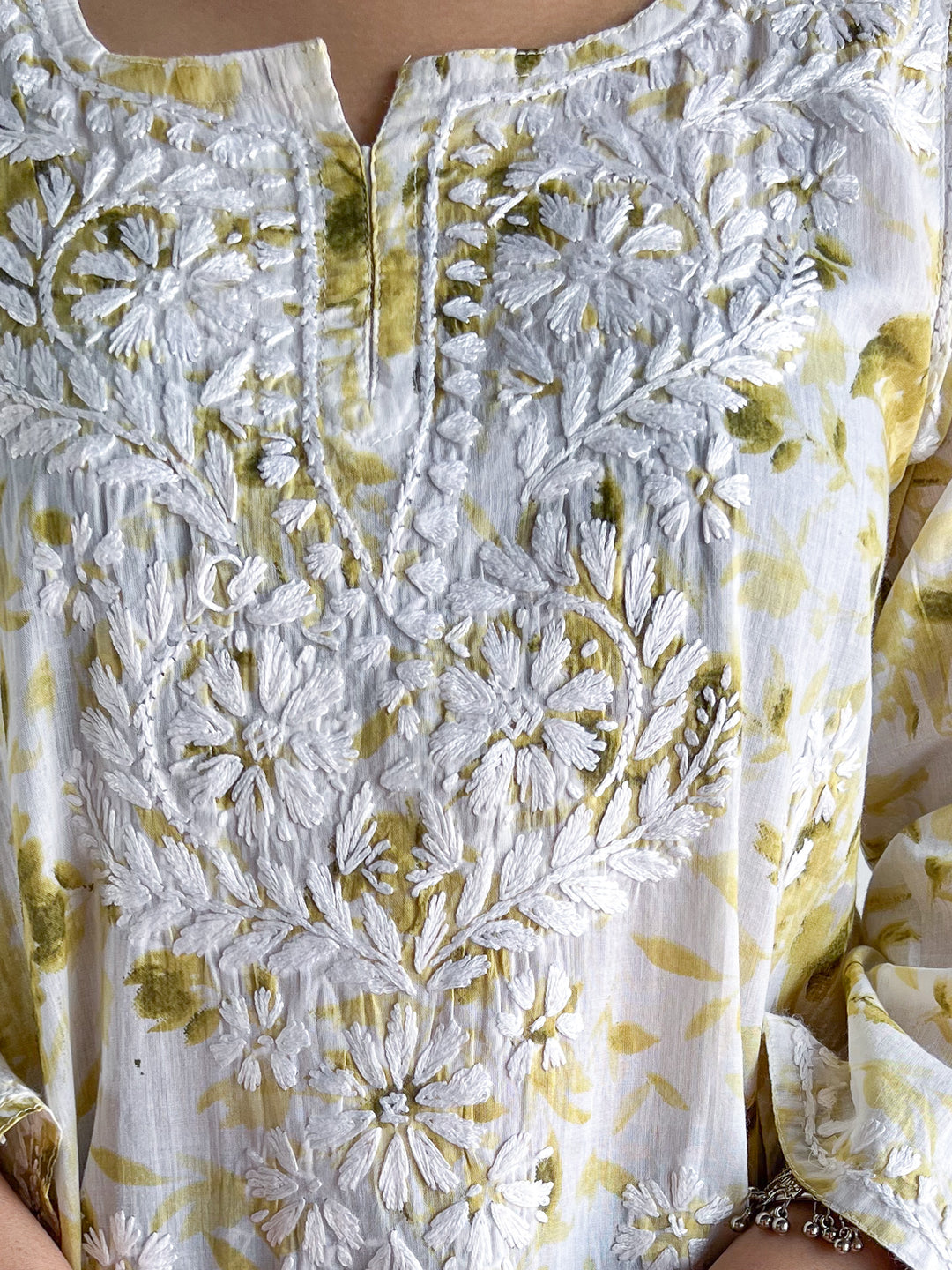 Vini Mulmul Print Chikankari Short Kurti