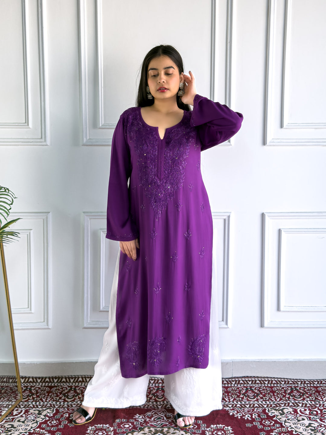 Falaq Chikankari Rayon Mukaish Straight Kurta