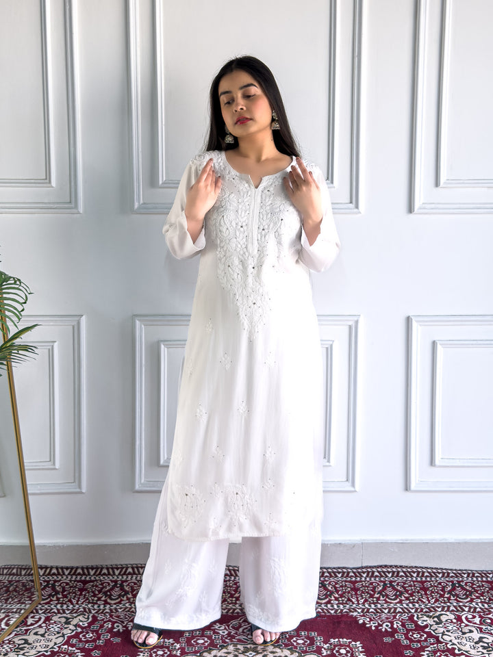 Falaq Chikankari Rayon Mukaish Straight Kurta