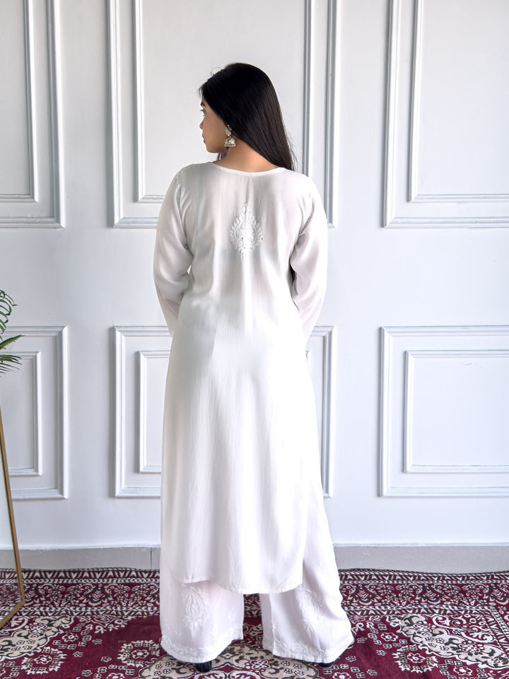 Falaq Chikankari Rayon Mukaish Straight Kurta