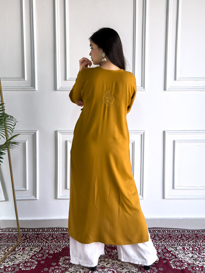 Falaq Chikankari Rayon Mukaish Straight Kurta