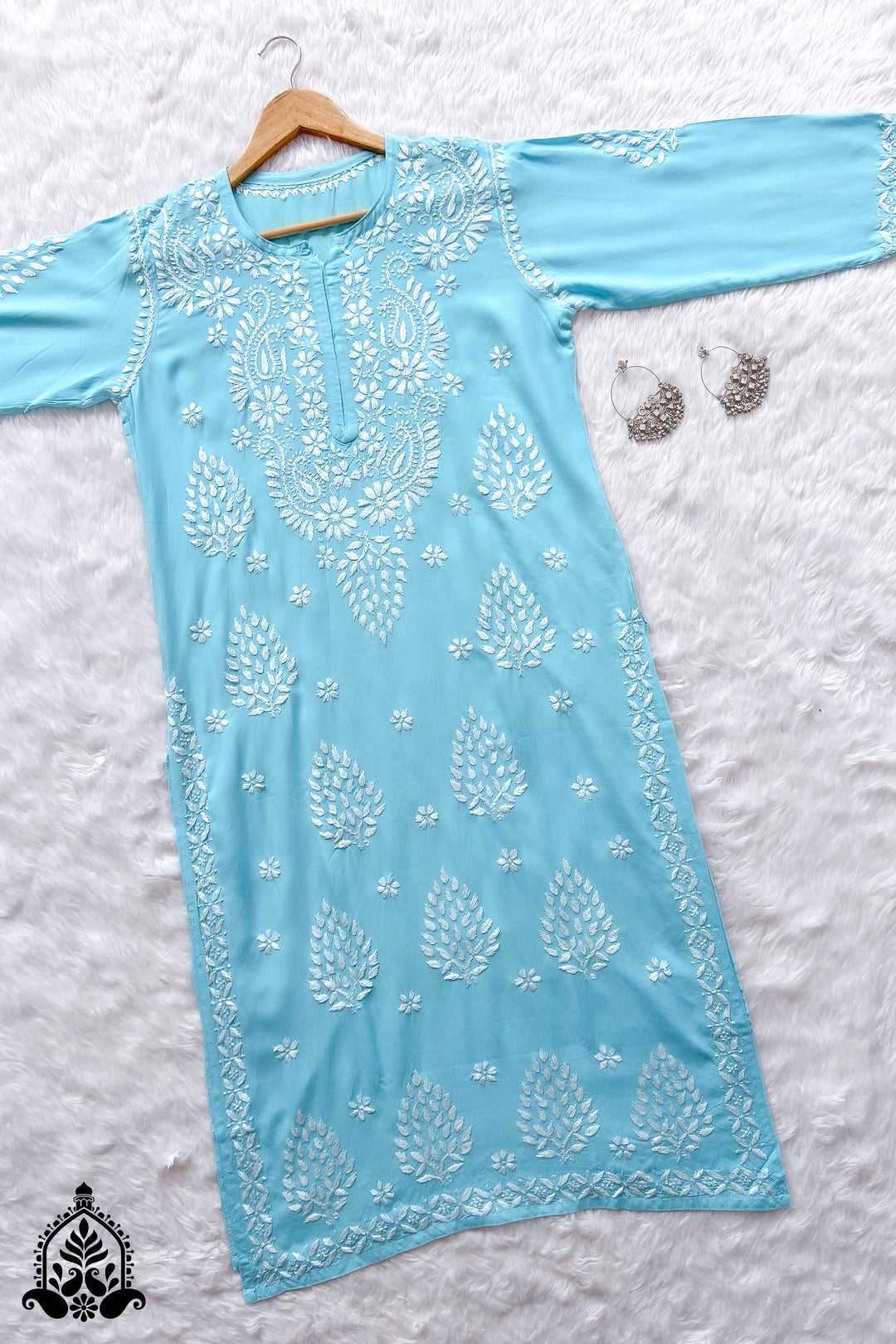 Neha Chikankari Rayon Straight Kurta