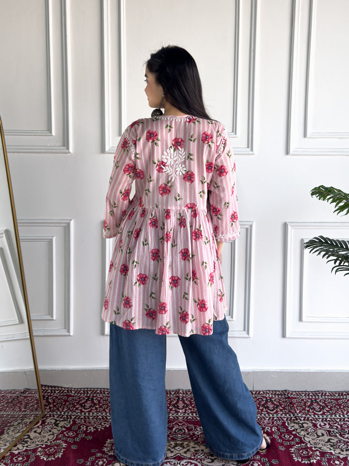 Tisha Mulmul Chikankari Short Gown