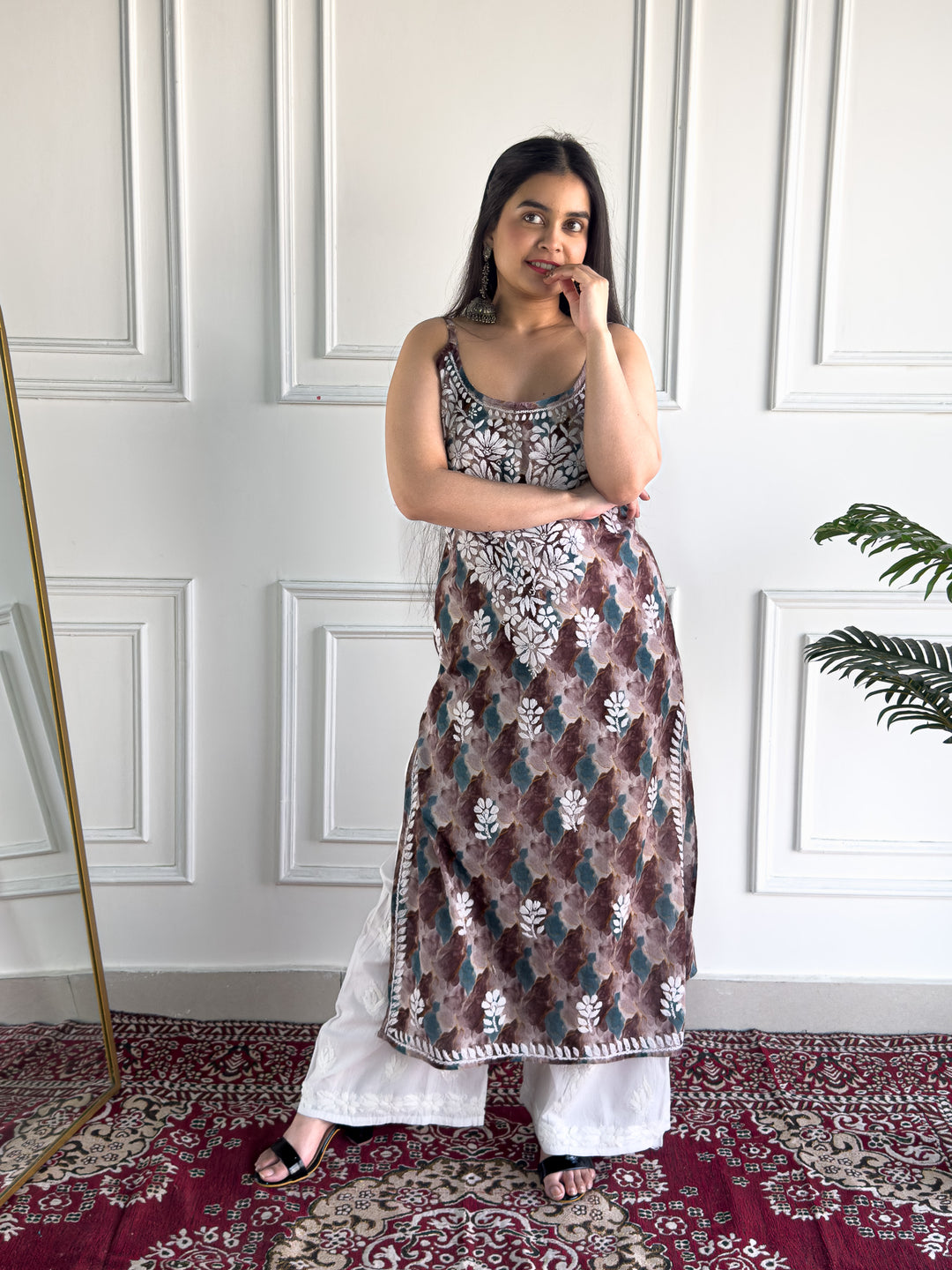 Chitra Mulmul Chikankari Strappy Straight Kurta
