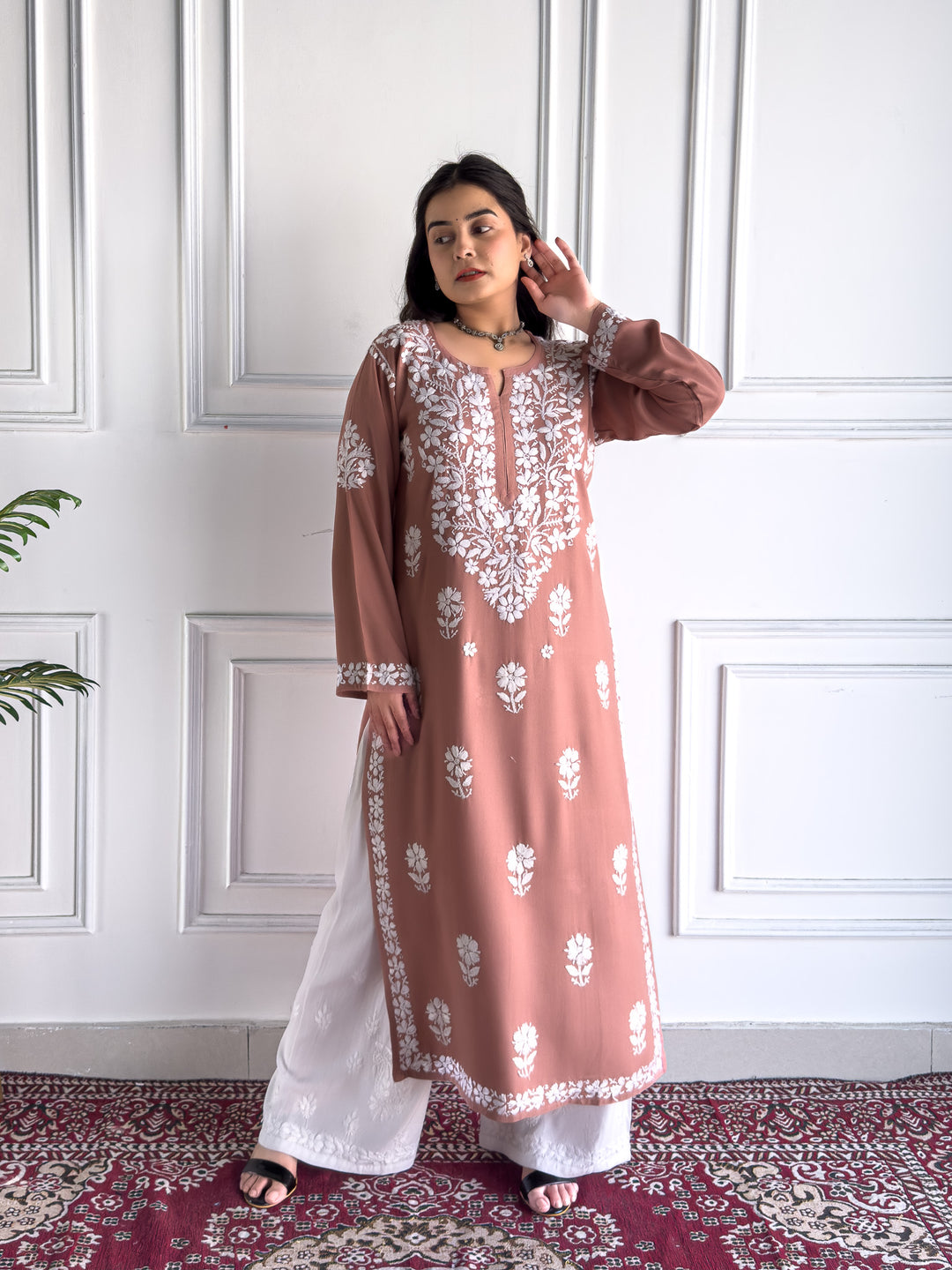 Anam Chikankari Rayon Straight Kurta