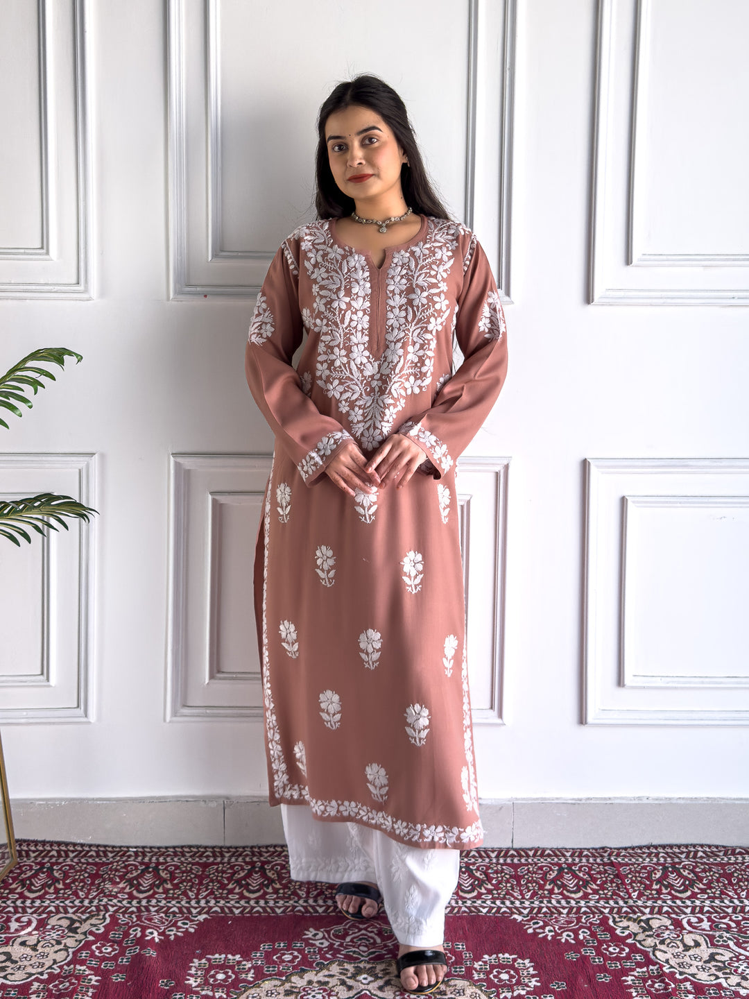 Anam Chikankari Rayon Straight Kurta