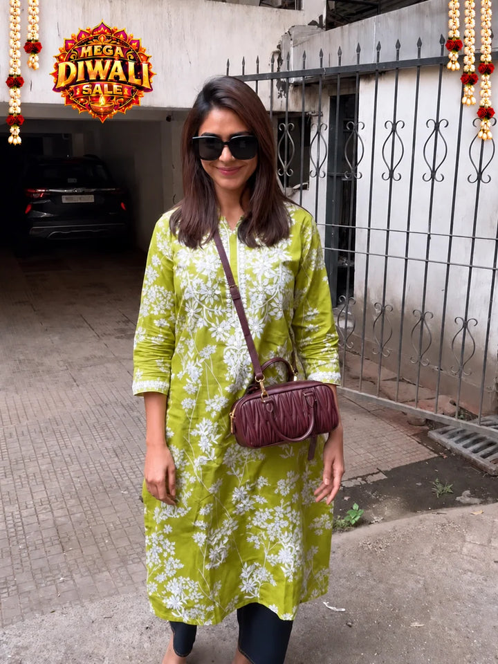 Zainab Chikankari Mulmul Straight Kurta