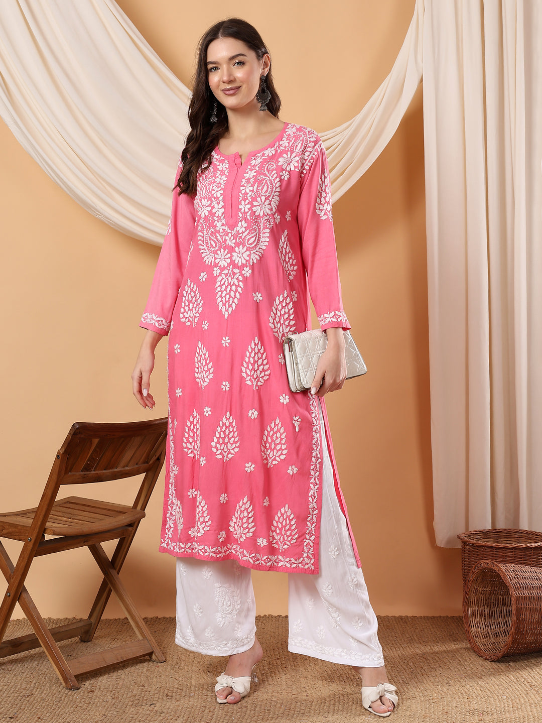 Neha Chikankari Rayon Straight Kurta