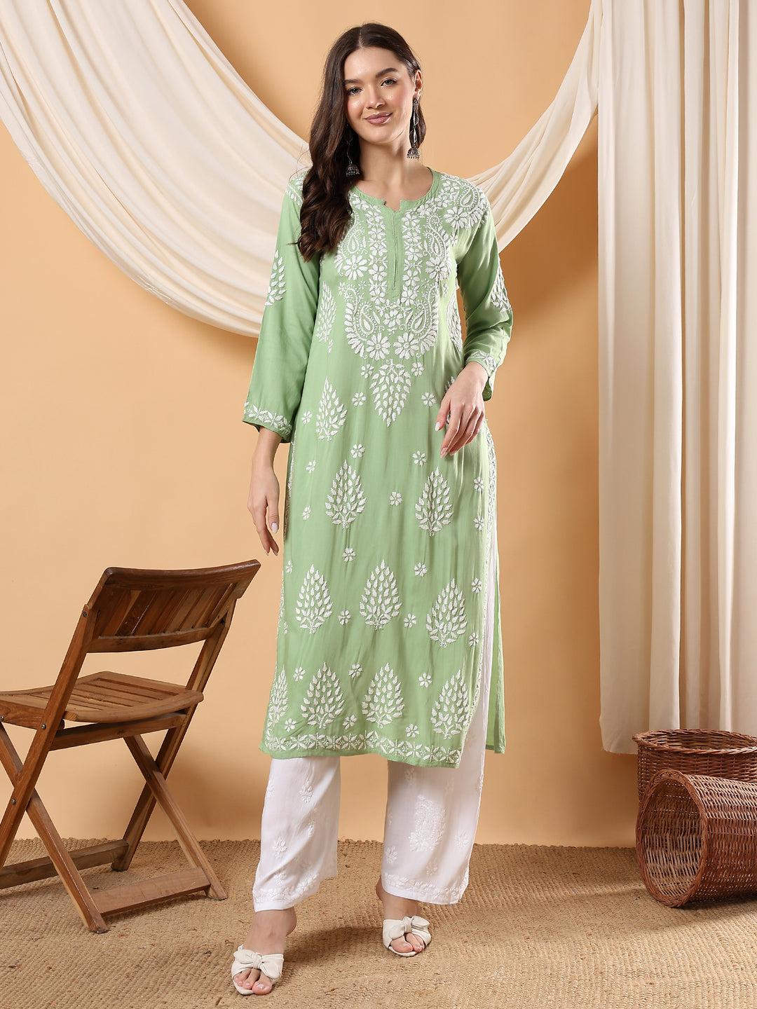 Neha Chikankari Rayon Straight Kurta