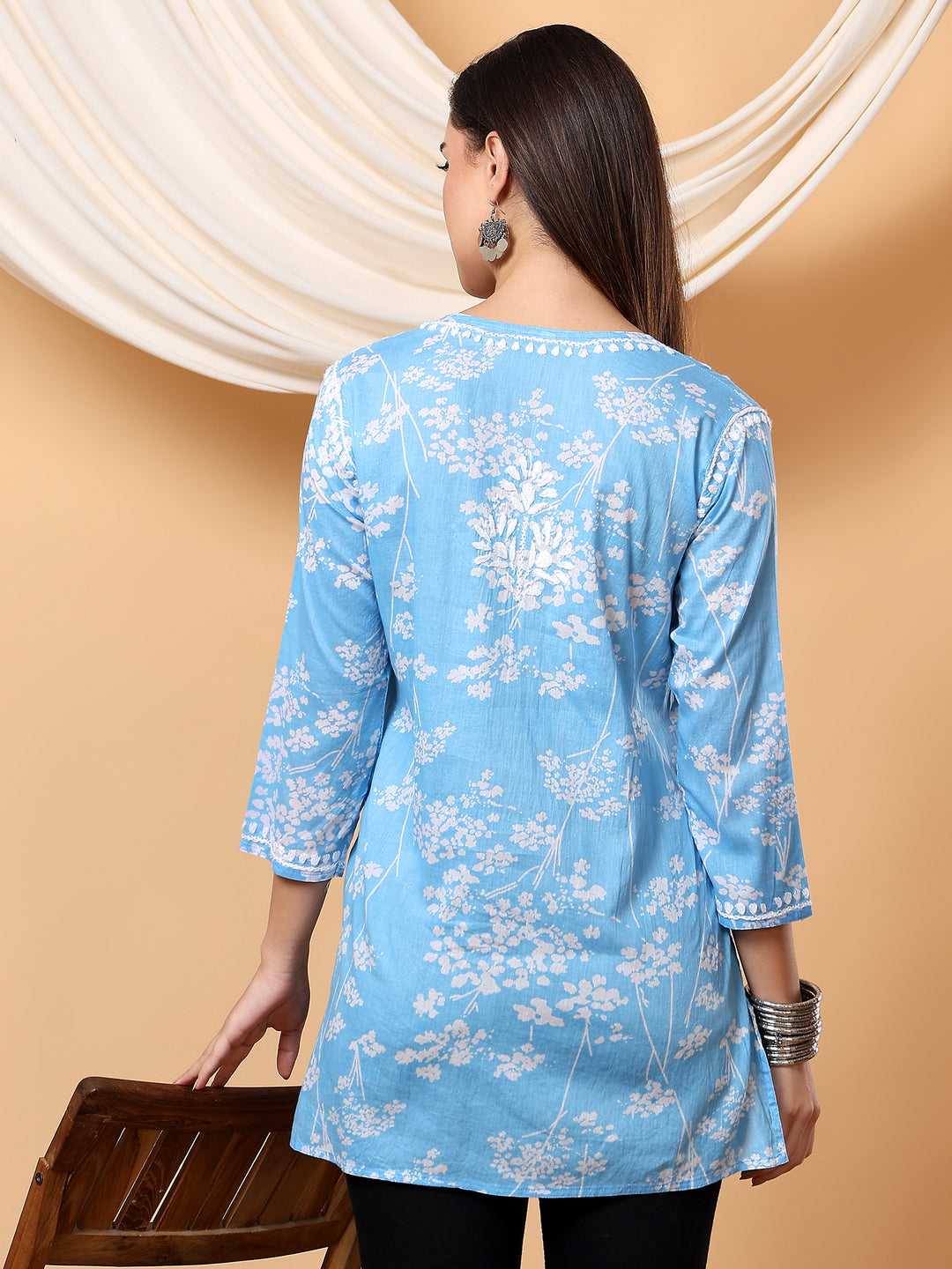 Zeba Chikankari Mulmul Short Kurti