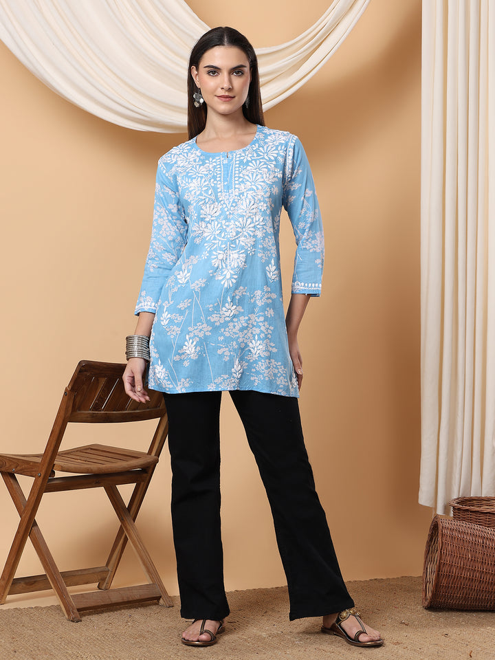 Zeba Chikankari Mulmul Short Kurti