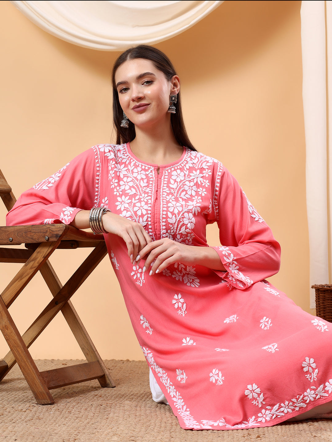 Anam Chikankari Rayon Straight Kurta