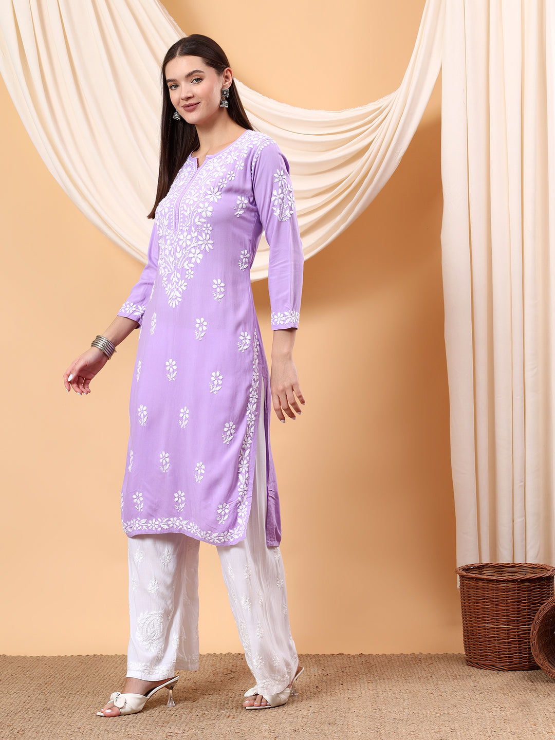 Anam Chikankari Rayon Straight Kurta