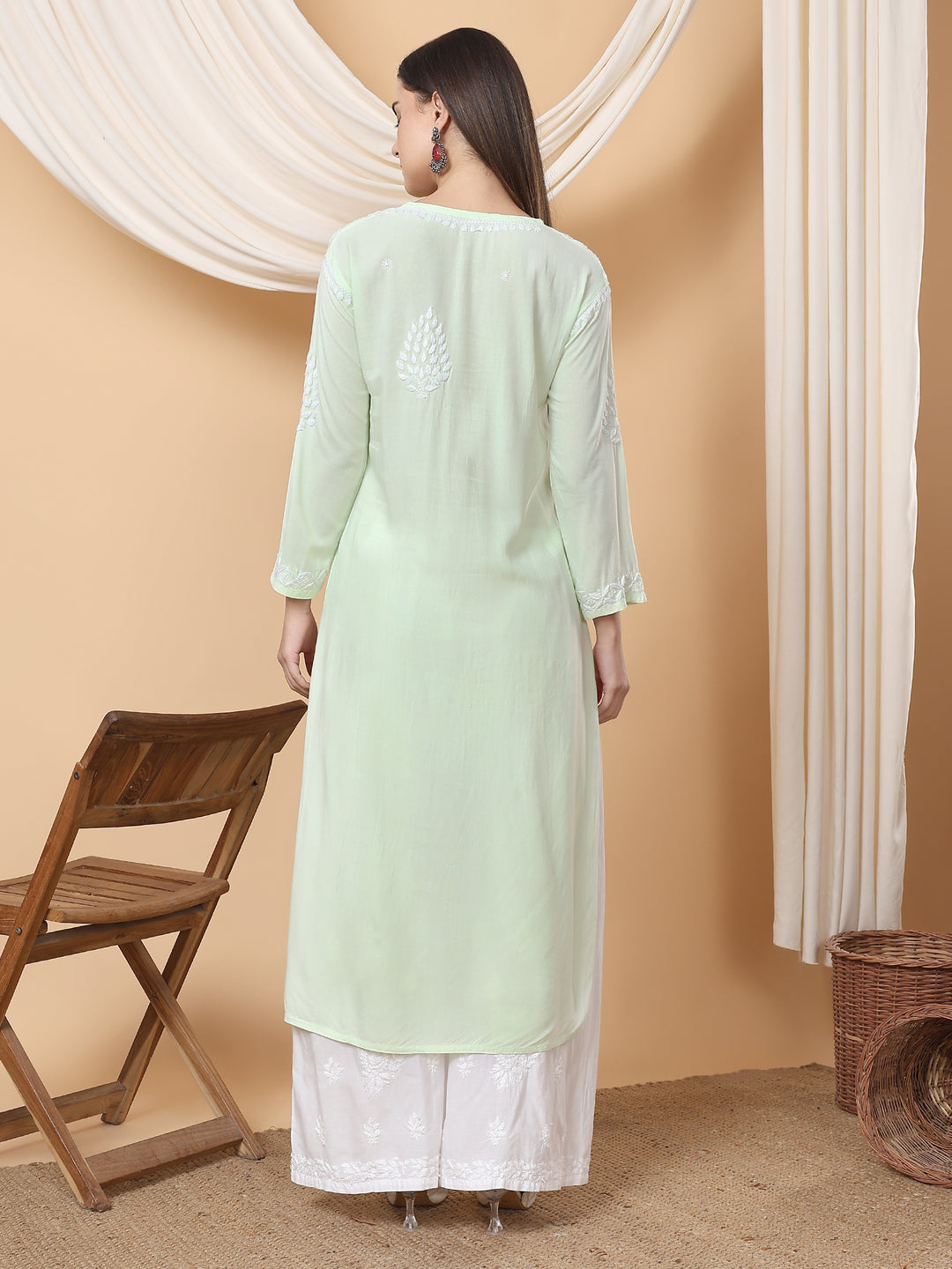 Neha Chikankari Rayon Straight Kurta