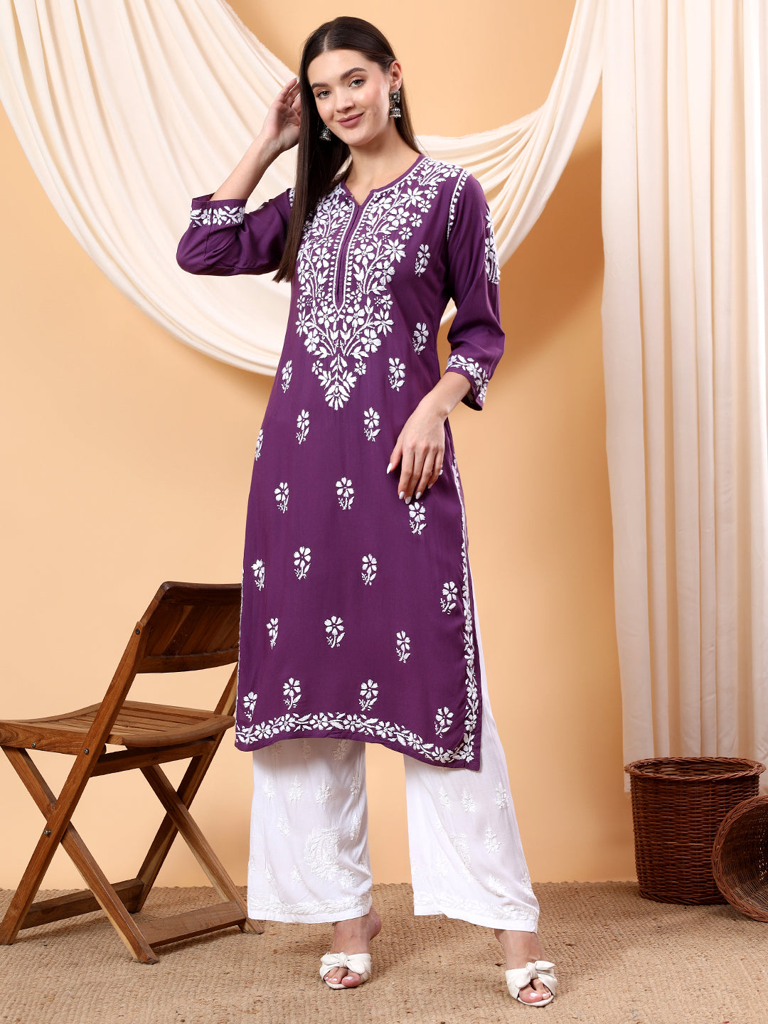 Anam Chikankari Rayon Straight Kurta