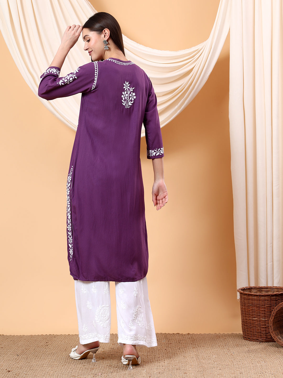 Anam Chikankari Rayon Straight Kurta