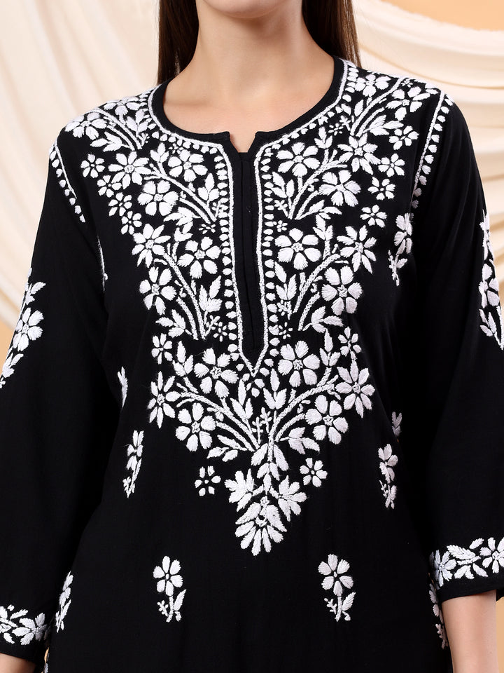 Anam Chikankari Rayon Straight Kurta