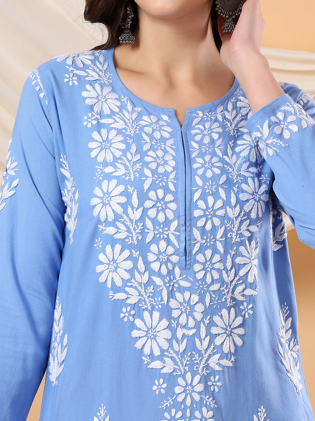 Jahnvi Chikankari Rayon Straight Kurta