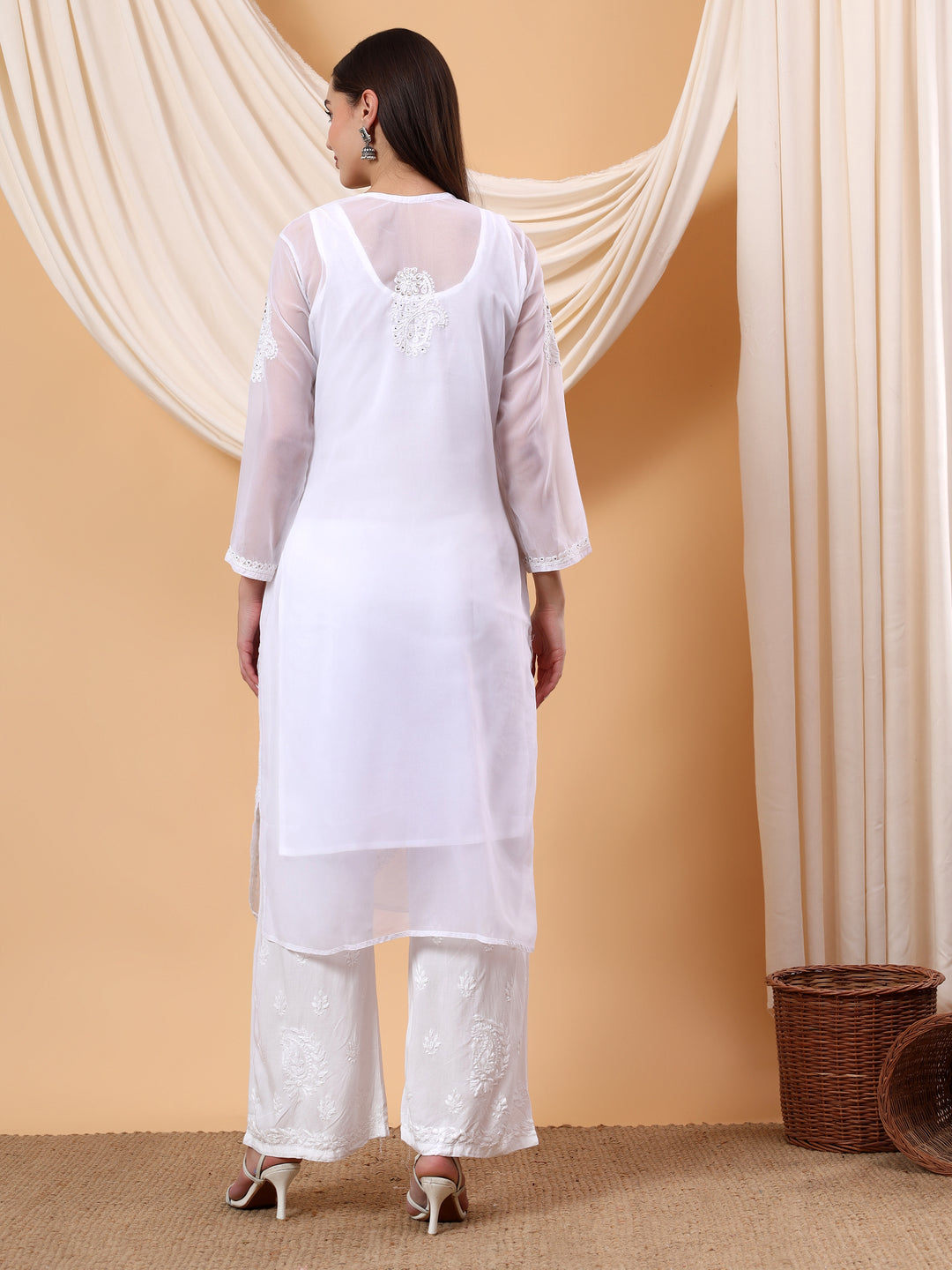 Noor Chikankari Mukaish Straight Kurta