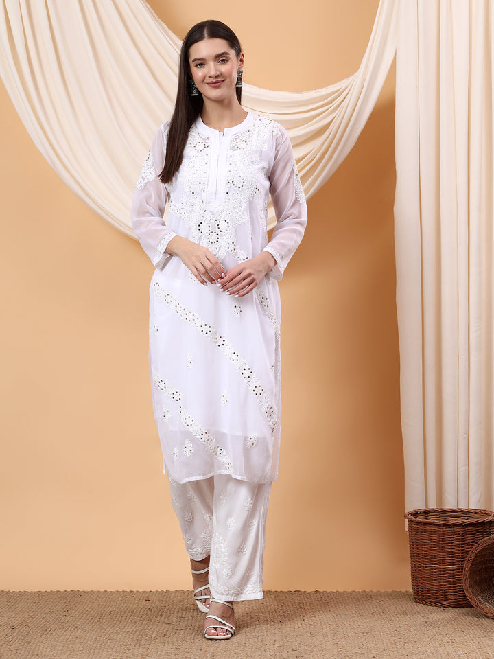 Noor Chikankari Mukaish Straight Kurta