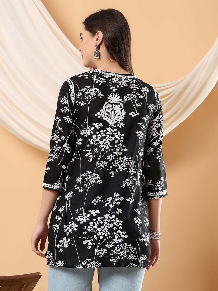 Zeba Chikankari Mulmul Short Kurti