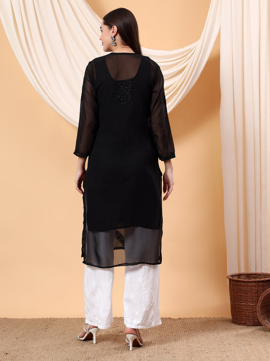 Noor Chikankari Mukaish Straight Kurta