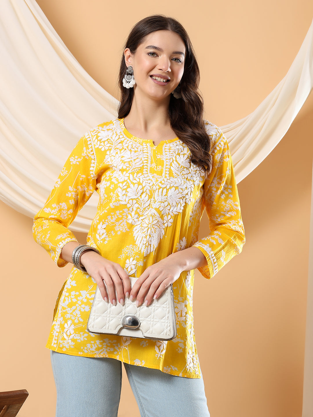 Zeba Chikankari Mulmul Short Kurti