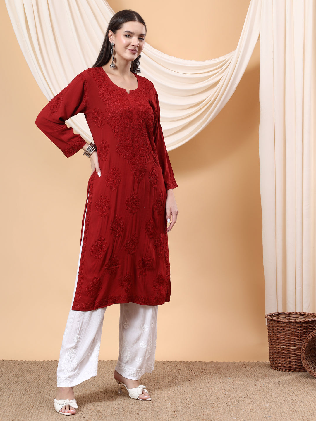 Heer Chikankari Modal Straight Kurta