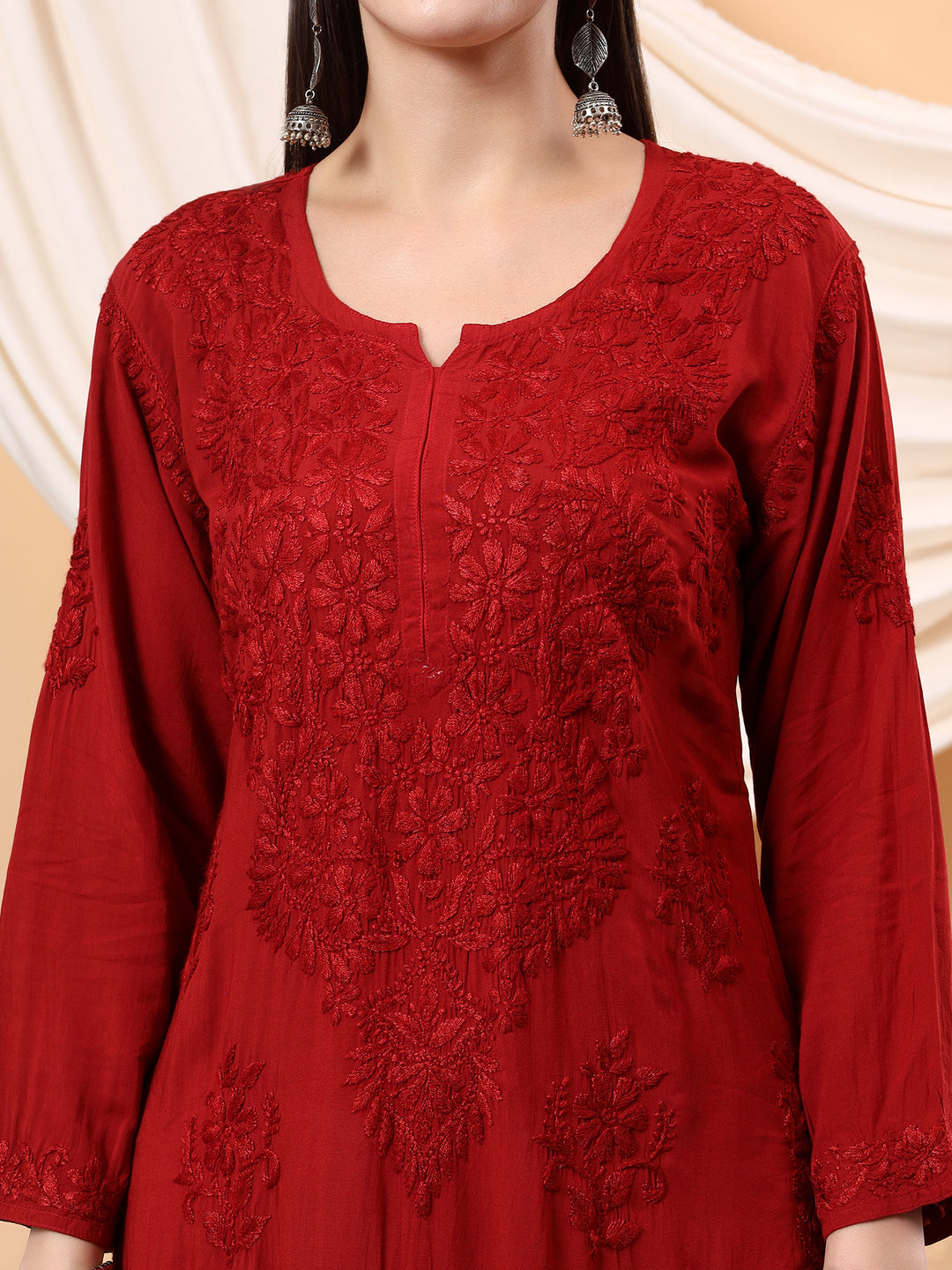 Heer Chikankari Modal Straight Kurta