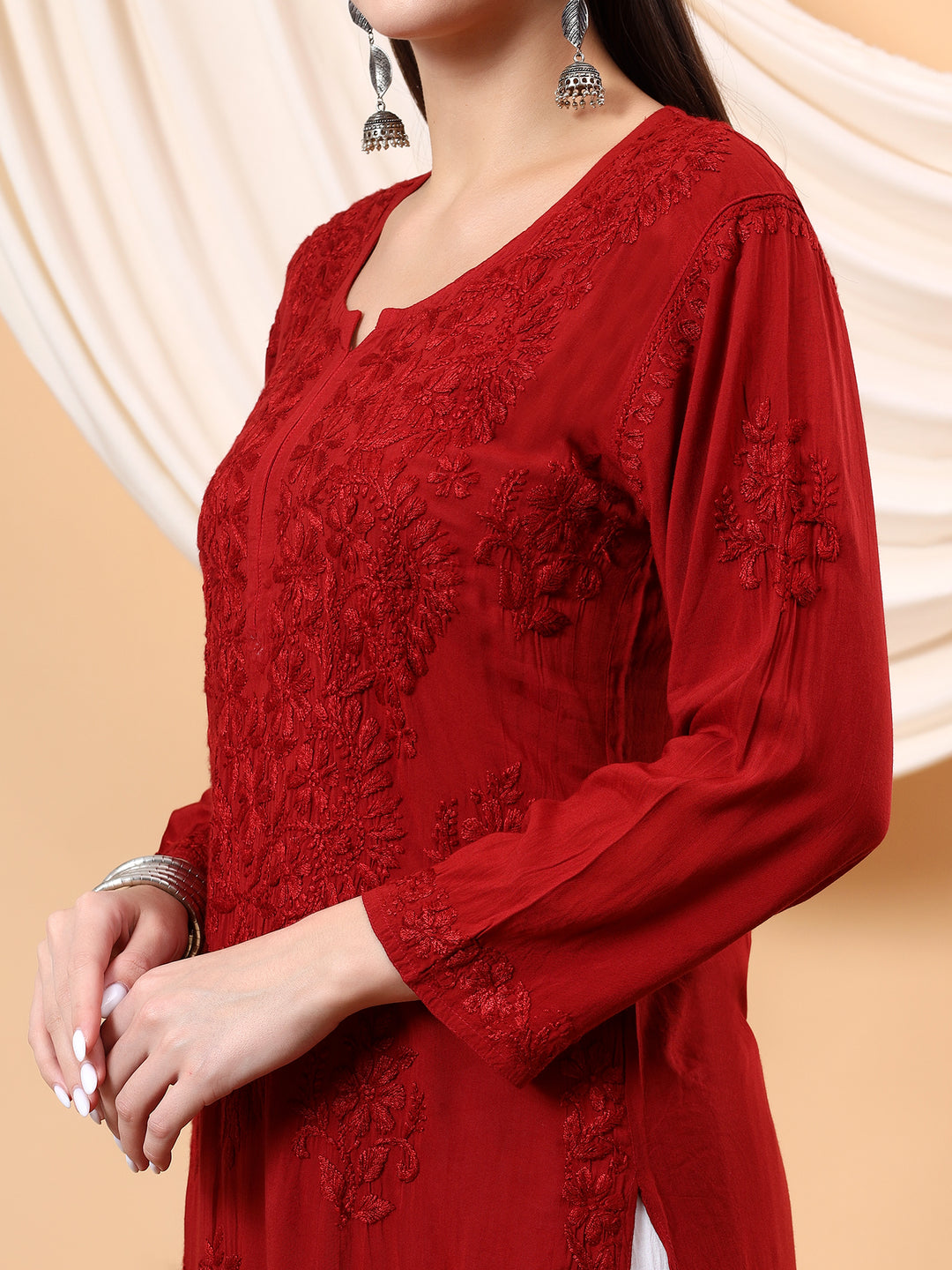 Heer Chikankari Modal Straight Kurta