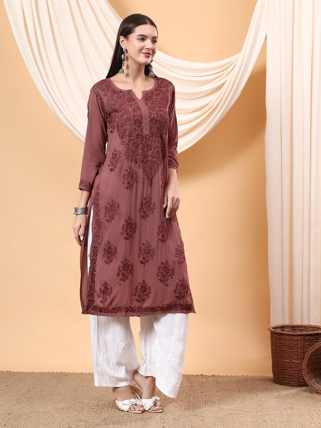 Heer Chikankari Modal Straight Kurta