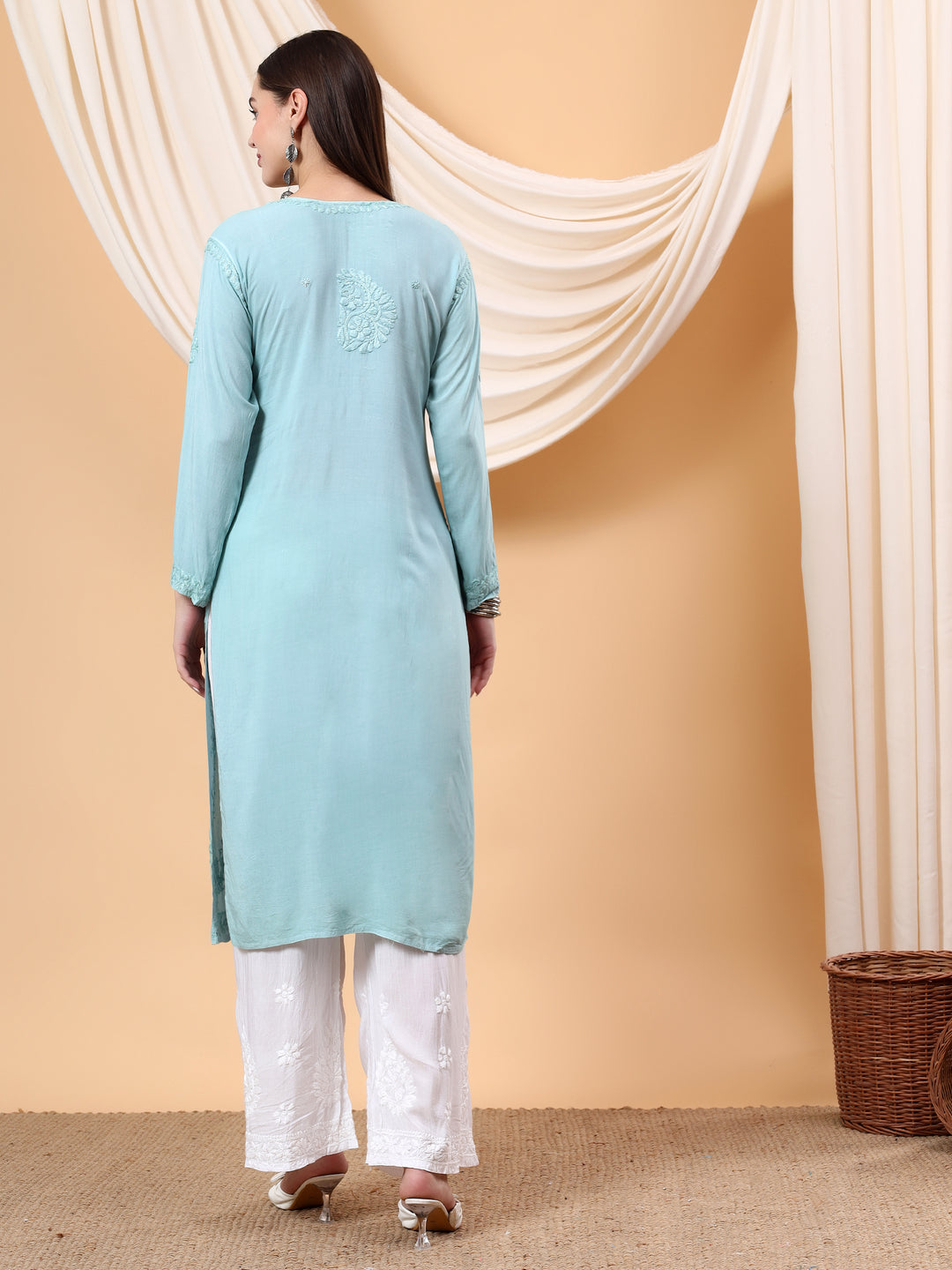 Heer Chikankari Modal Straight Kurta