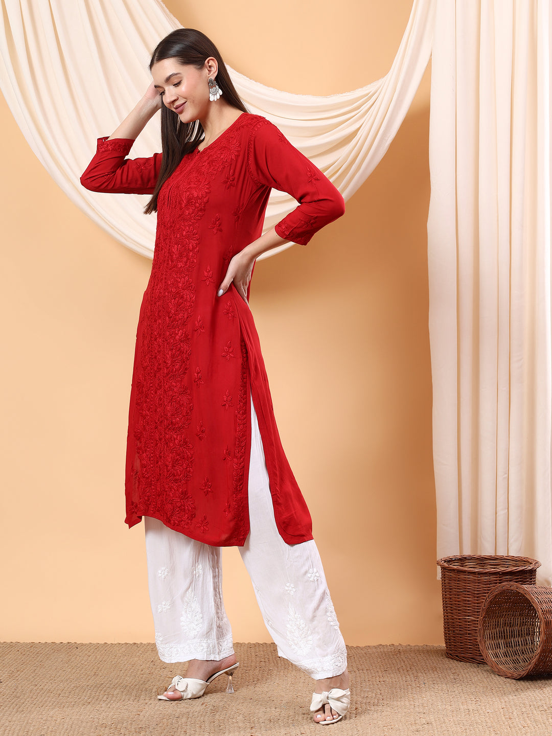 Alina Chikankari Modal Straight Kurta